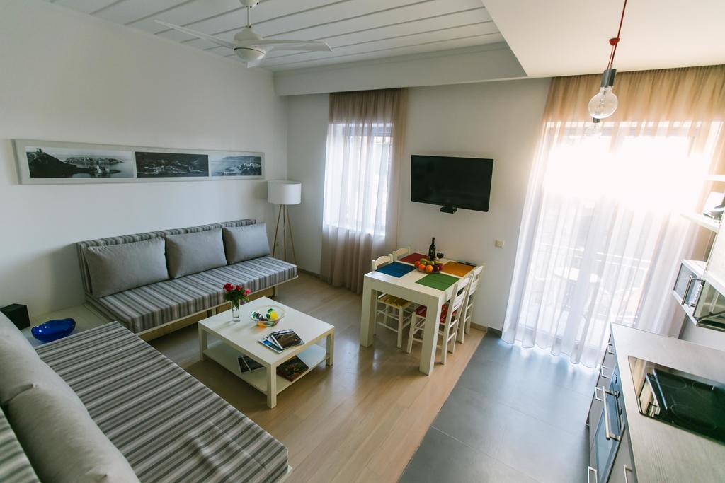 Maistros Kardamyli Apartments Exterior photo